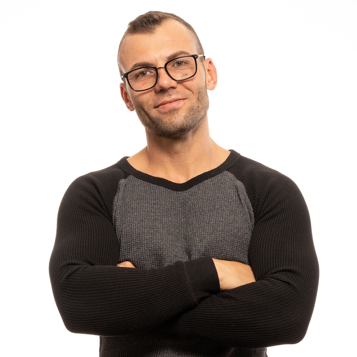 V6HAA36765947E83D393C93224262EA6D4BR3700823P4