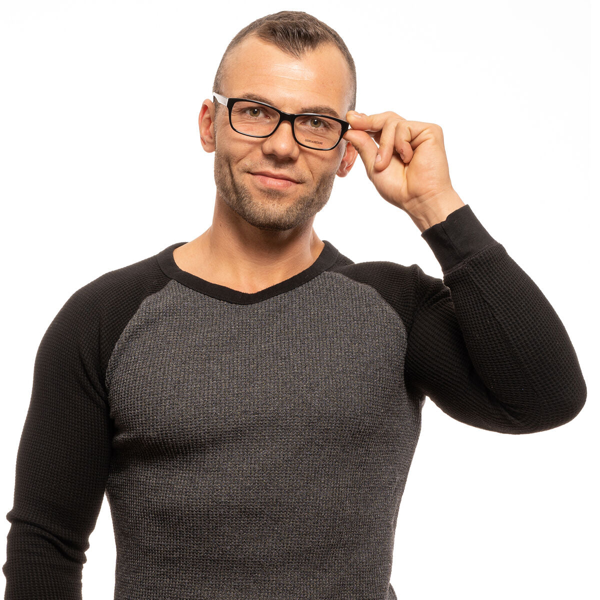 V6HDF4E26663F722B004A15C069AB3A1712R3702062P5