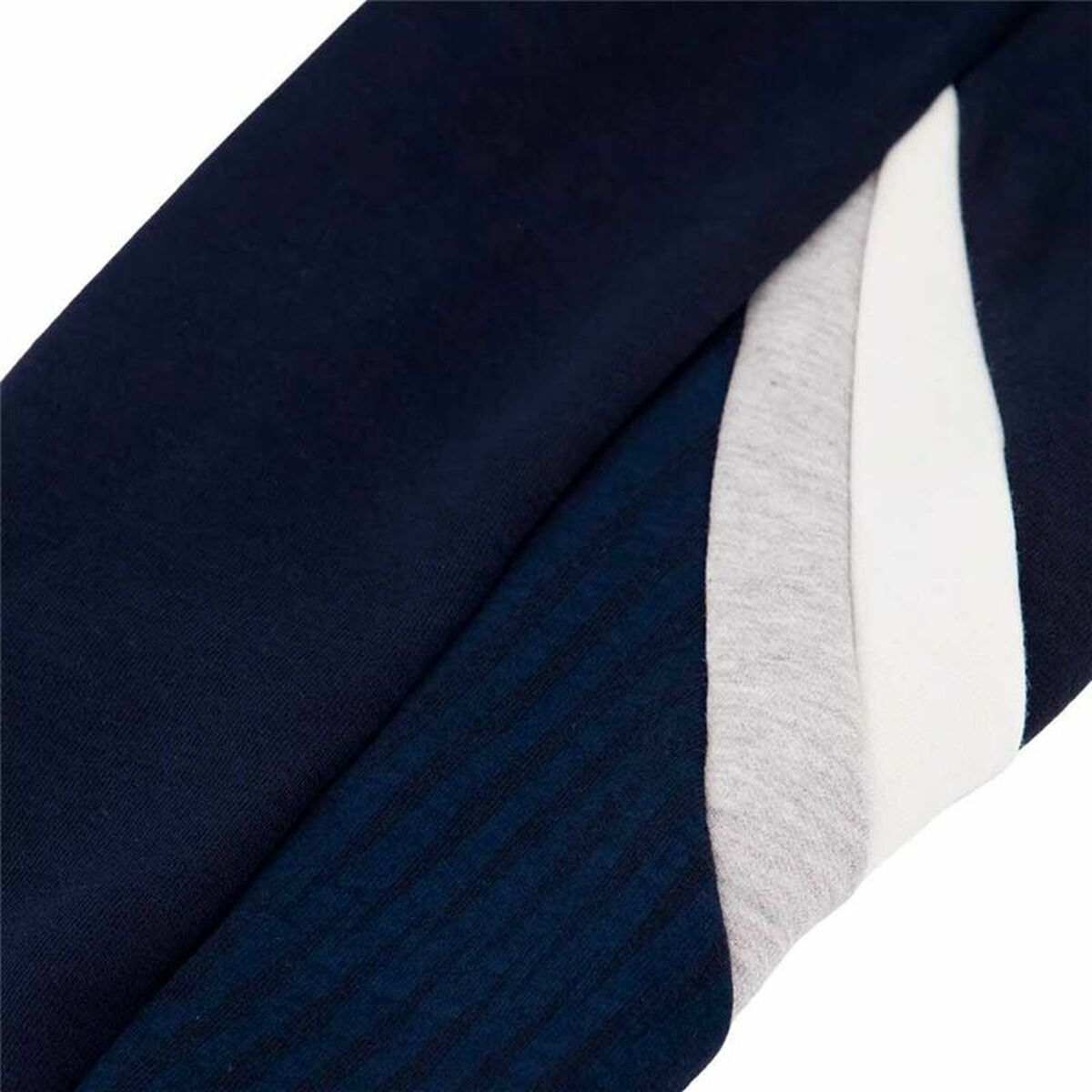 V3H26135C48088547CC2A3516FC09CA1471R5524656P3