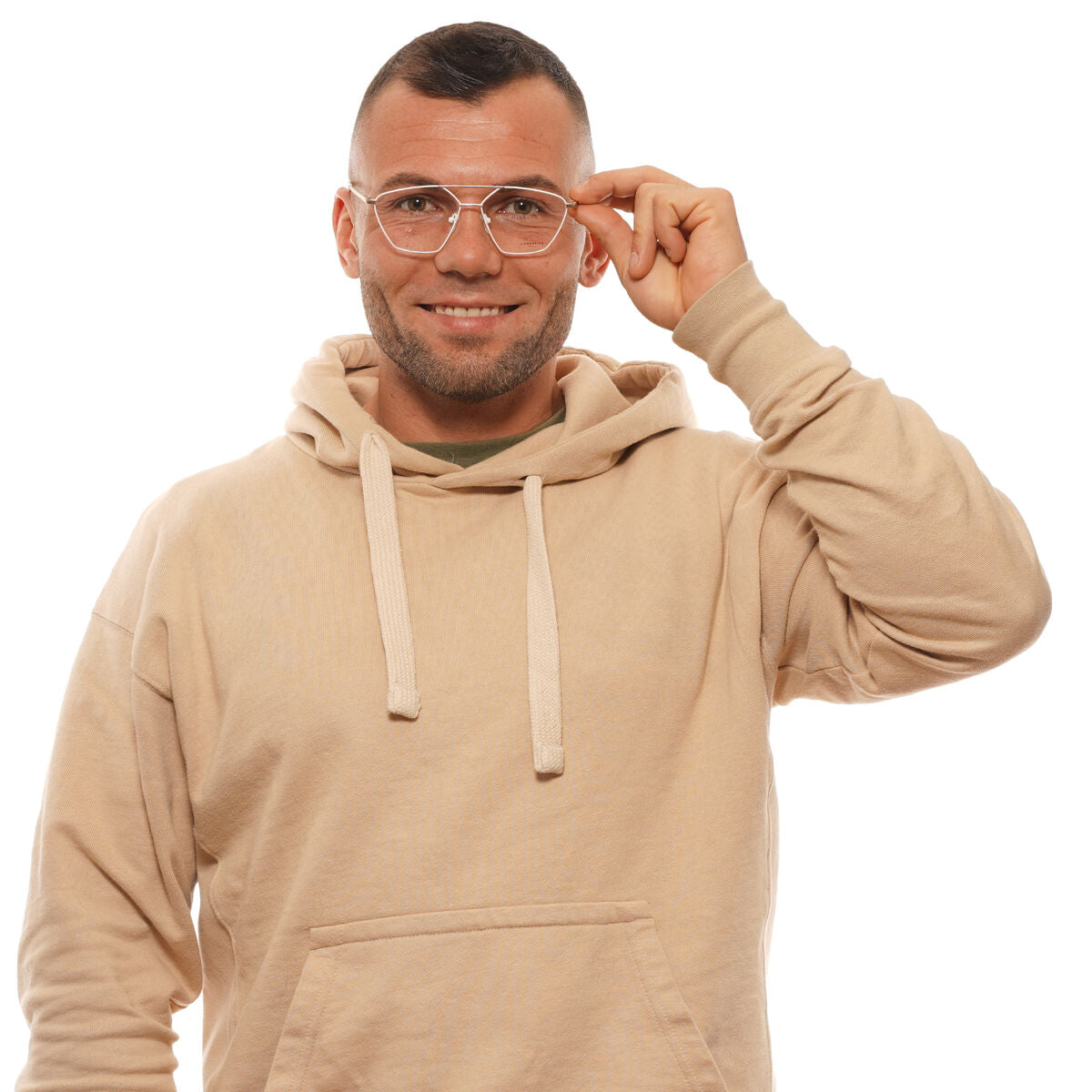 V6HEFE9BAD4AC63C5E2CD03E7F150256885R3701343P5