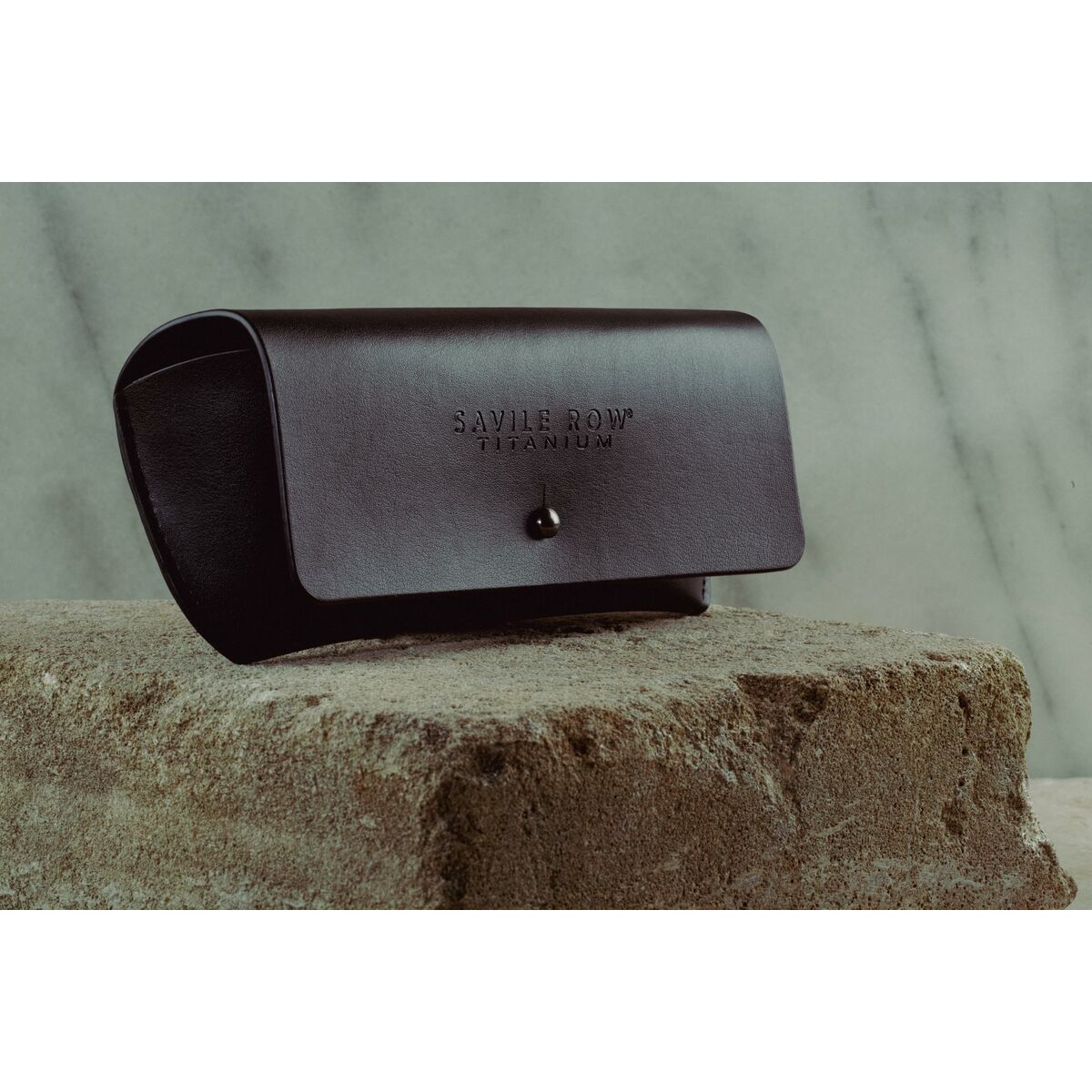 V2H5FEE23716D3401EE5D580A97982B306CR7149311P8