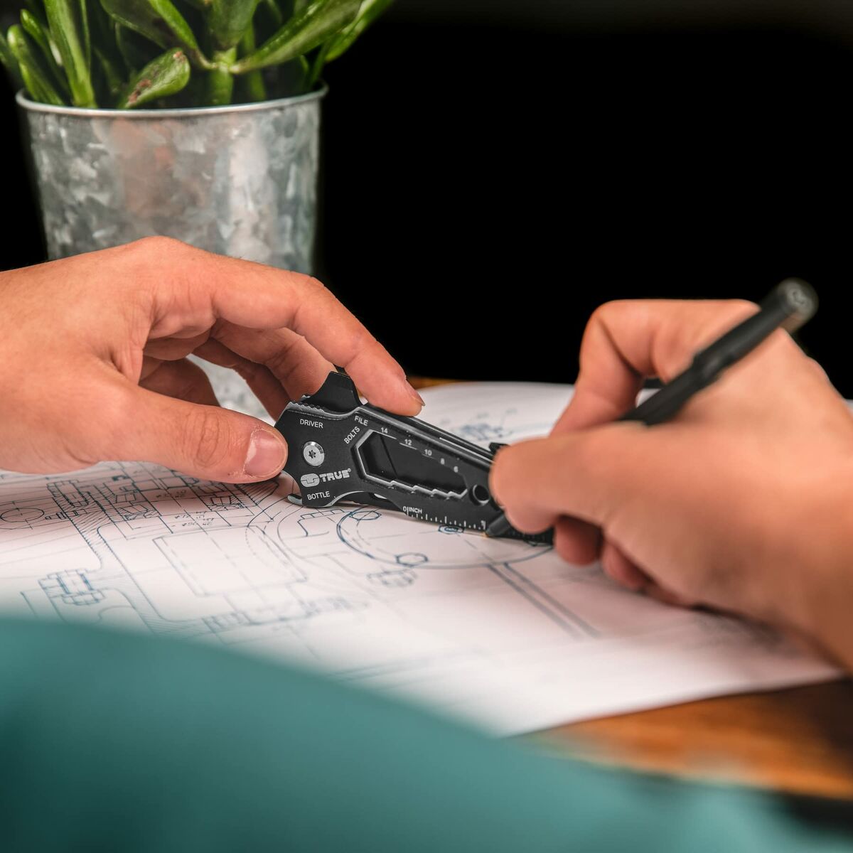 V6H4A9422E4F23DE03C3F1813E151C8A0B9R5323009P6