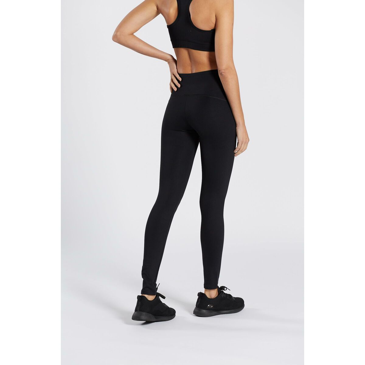 V3HB87421E22FFBA0115C7182327DC2594FR7212431P9