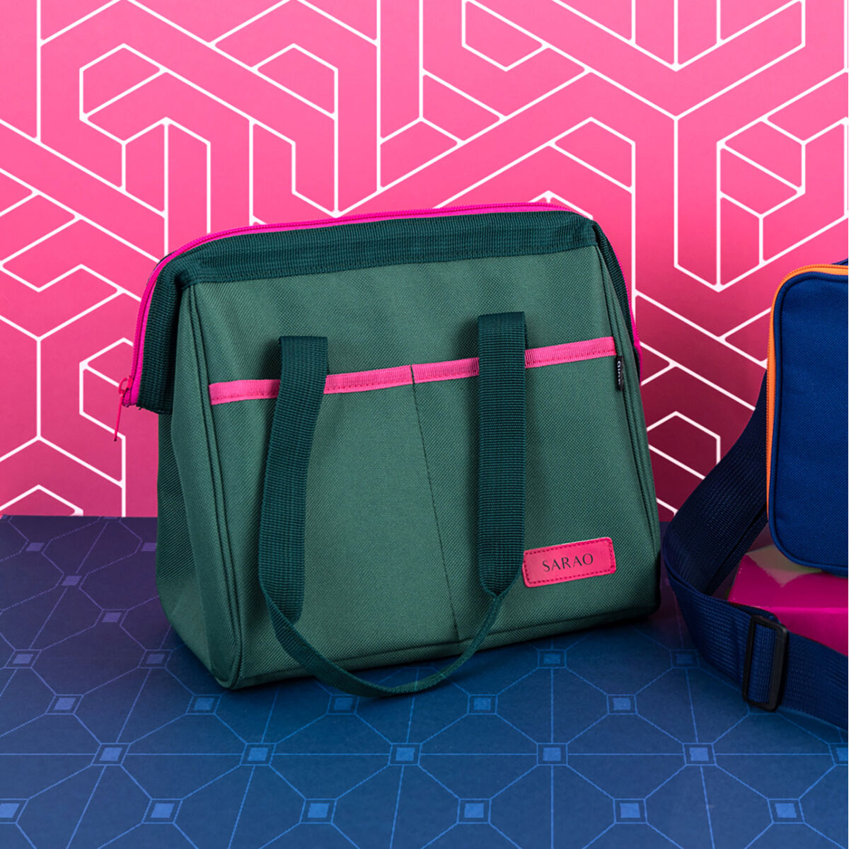 V6H4986449A0B4A24E3DBE3C8CBBB64BAB6R5315163P3