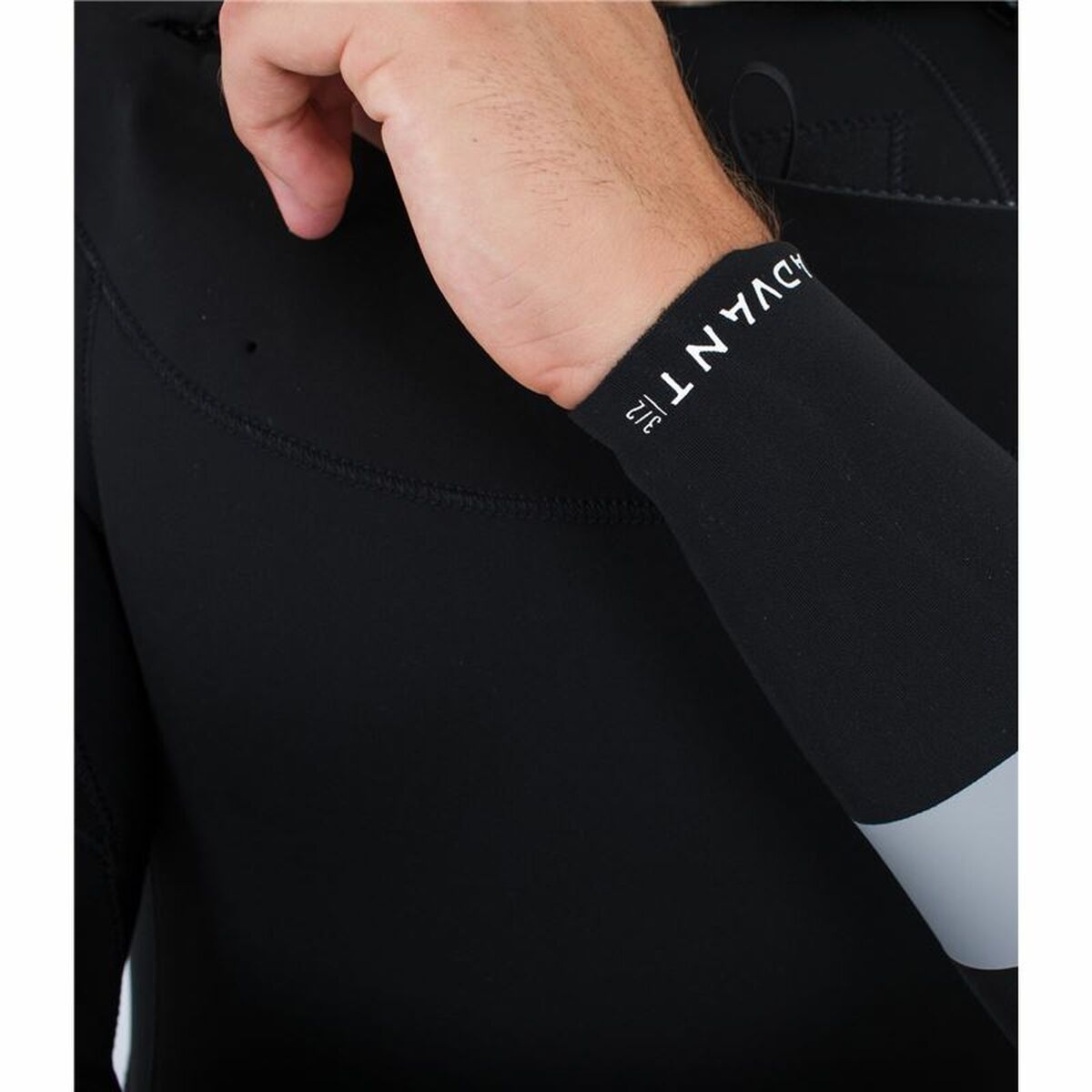 V3HB6CE24F292745DD690804E346579DD1ER6617326P6