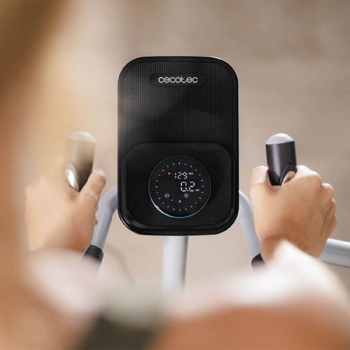 V2HD8320A0678BB4F7D5939CD18F8F1549AR7369185P4