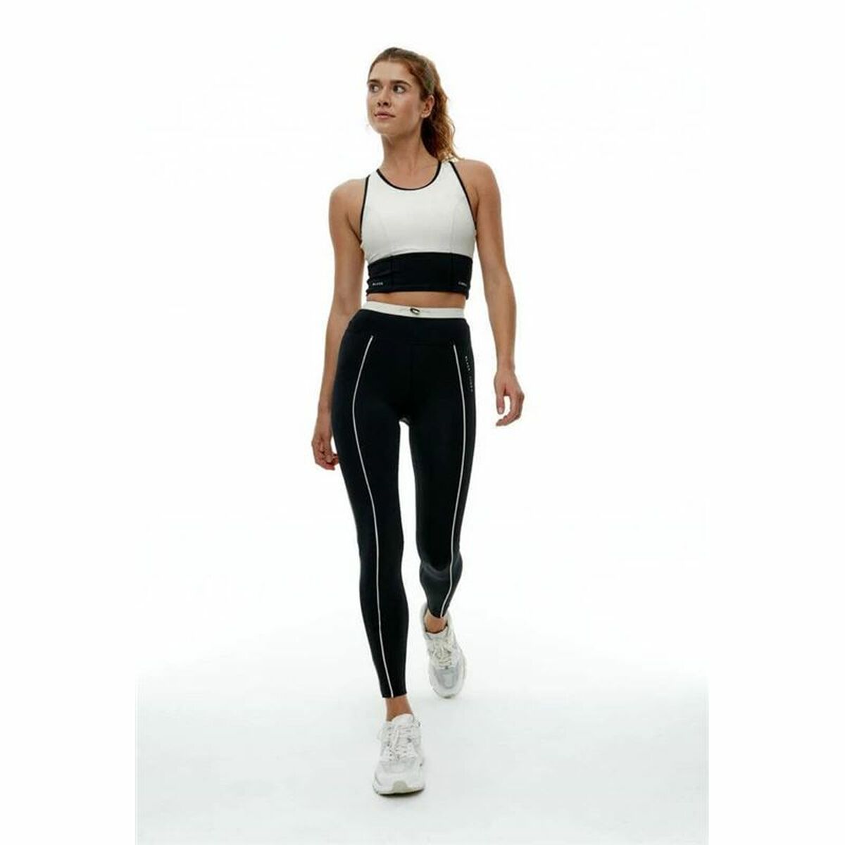 V3HB86F066EFB481A81499AA80D4BDDE8ABR5504255P4