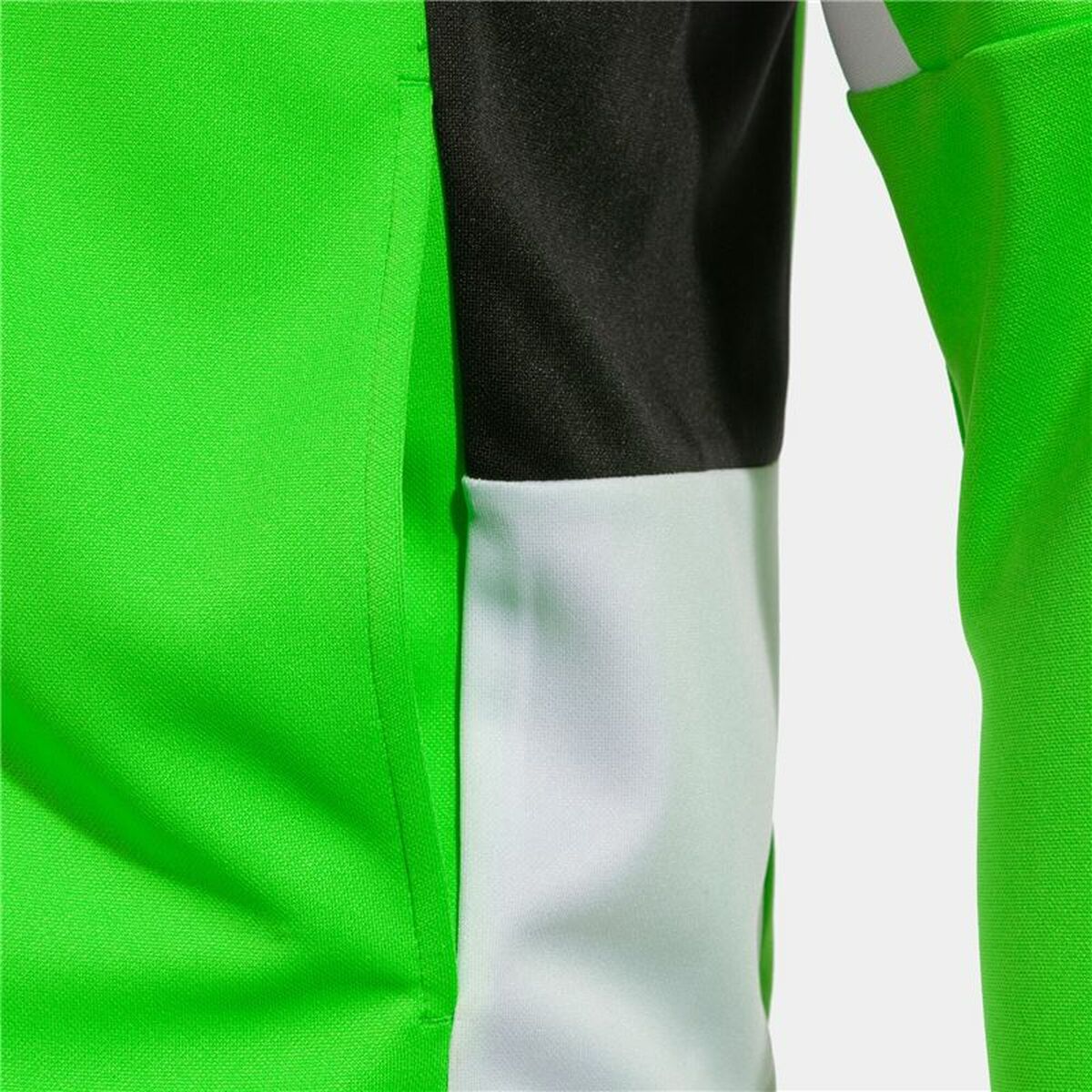 V5H8B598C60776ED444E4CAD97D441D2B7CR7248044P4