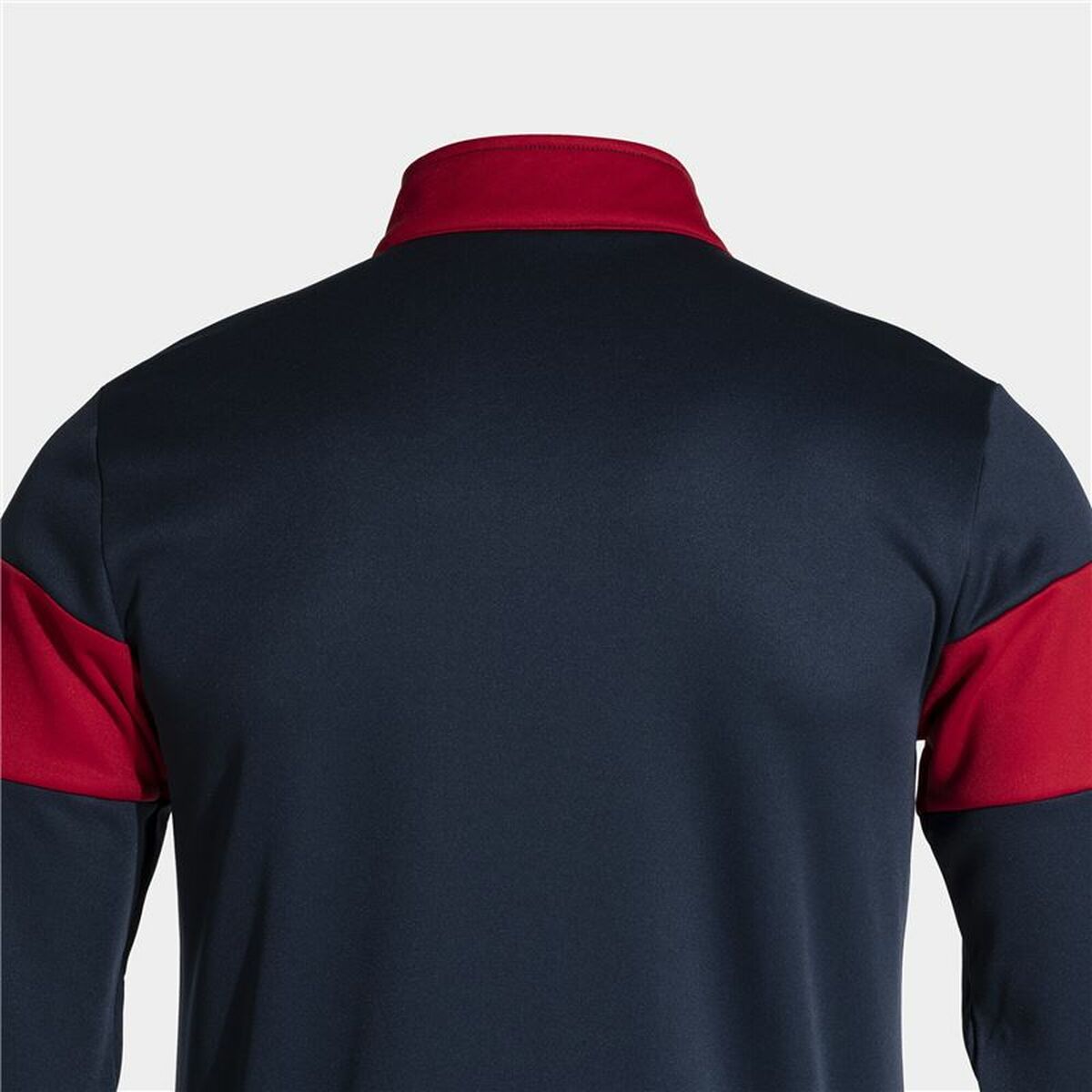 V8H6455FCC5F2AAF53FCD8640BCE0947038R7247398P4