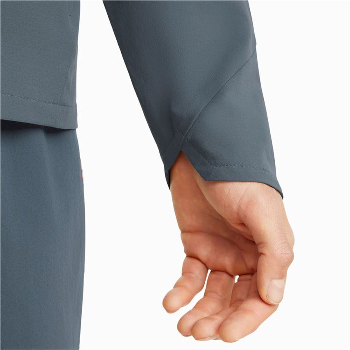 V2HA55B1D1074D745CF3C66737878D9124AR7695029P9