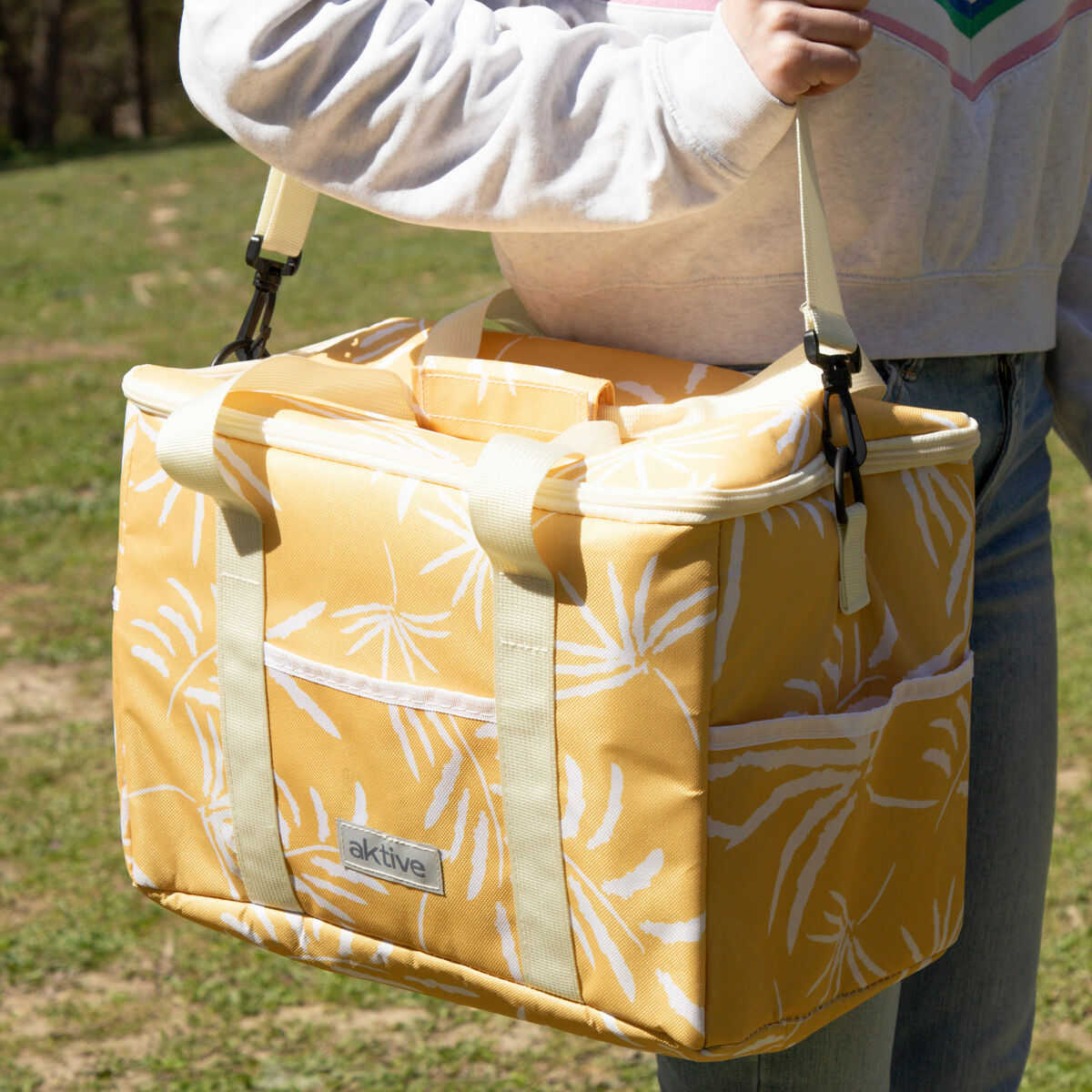 V2H97FDA329CED4D0FD6C41D7910CF379FBR7252198P6