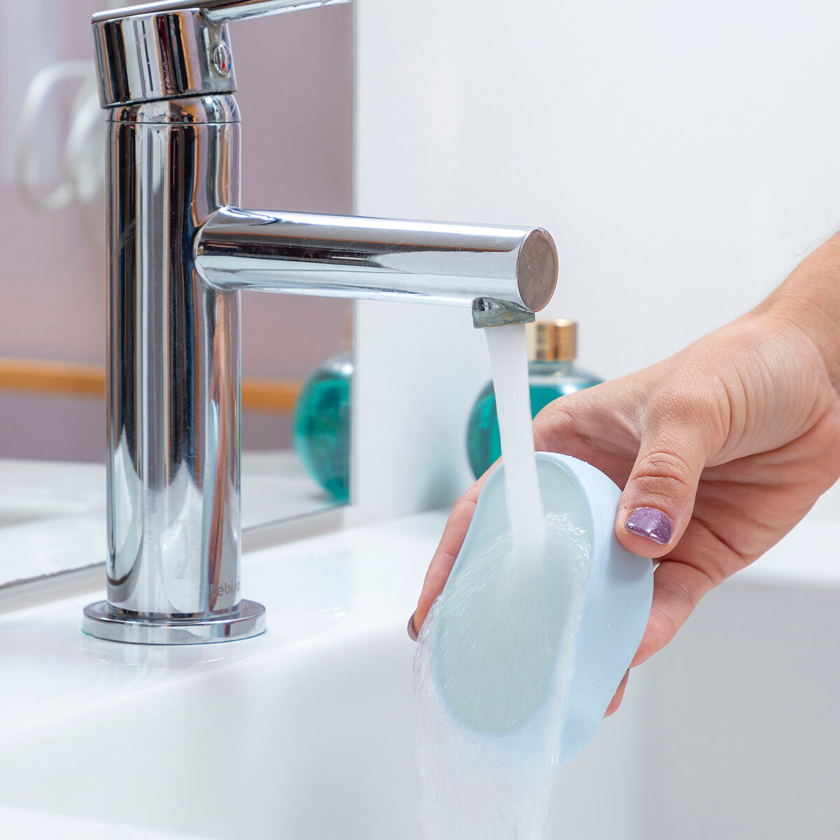 V10HB5DD49EFBD15F8ED1D7568E17CEA278BR5278956P9