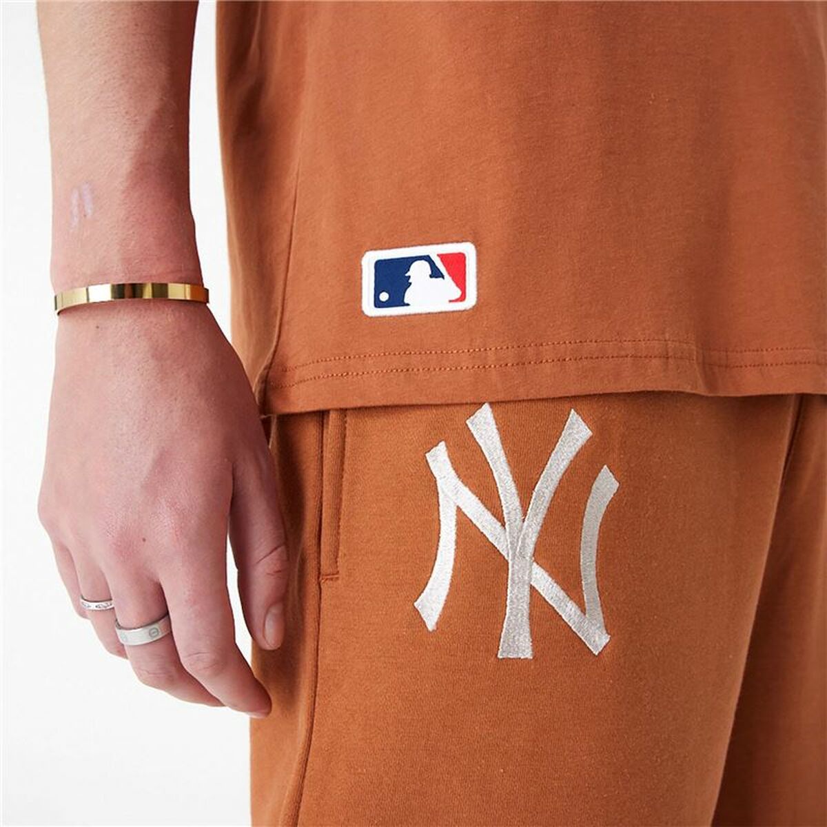 V4HC2C24628D0626AA4EE7097E91DAFA9C5R4573268P4