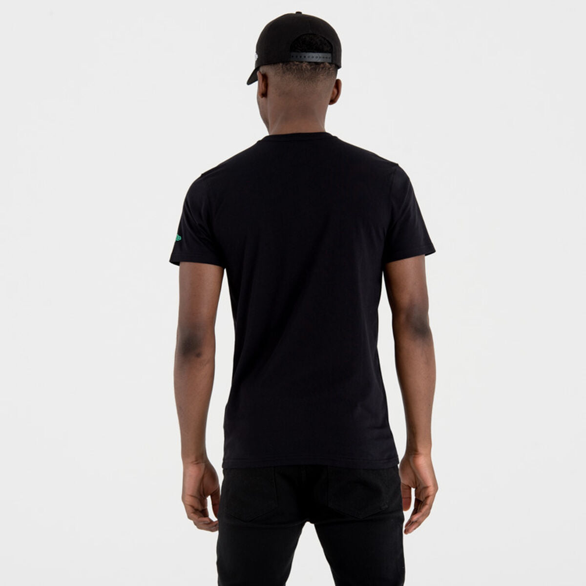 V6H8EAE1A0FFF3214754DE26421696D4892R4392484P5