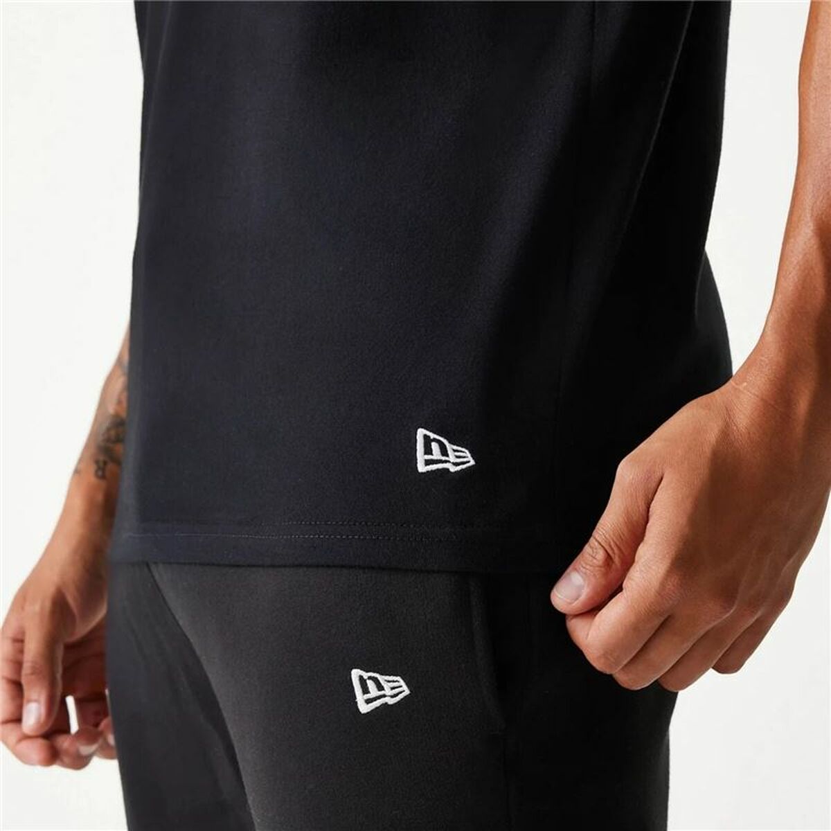 V4HE5DE97083B9ADA3F790183D4A9C68B60R6669820P6