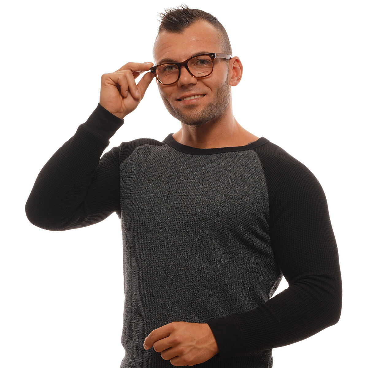 V6H4A9683412F10D77566428390E34EC95FR4174150P4