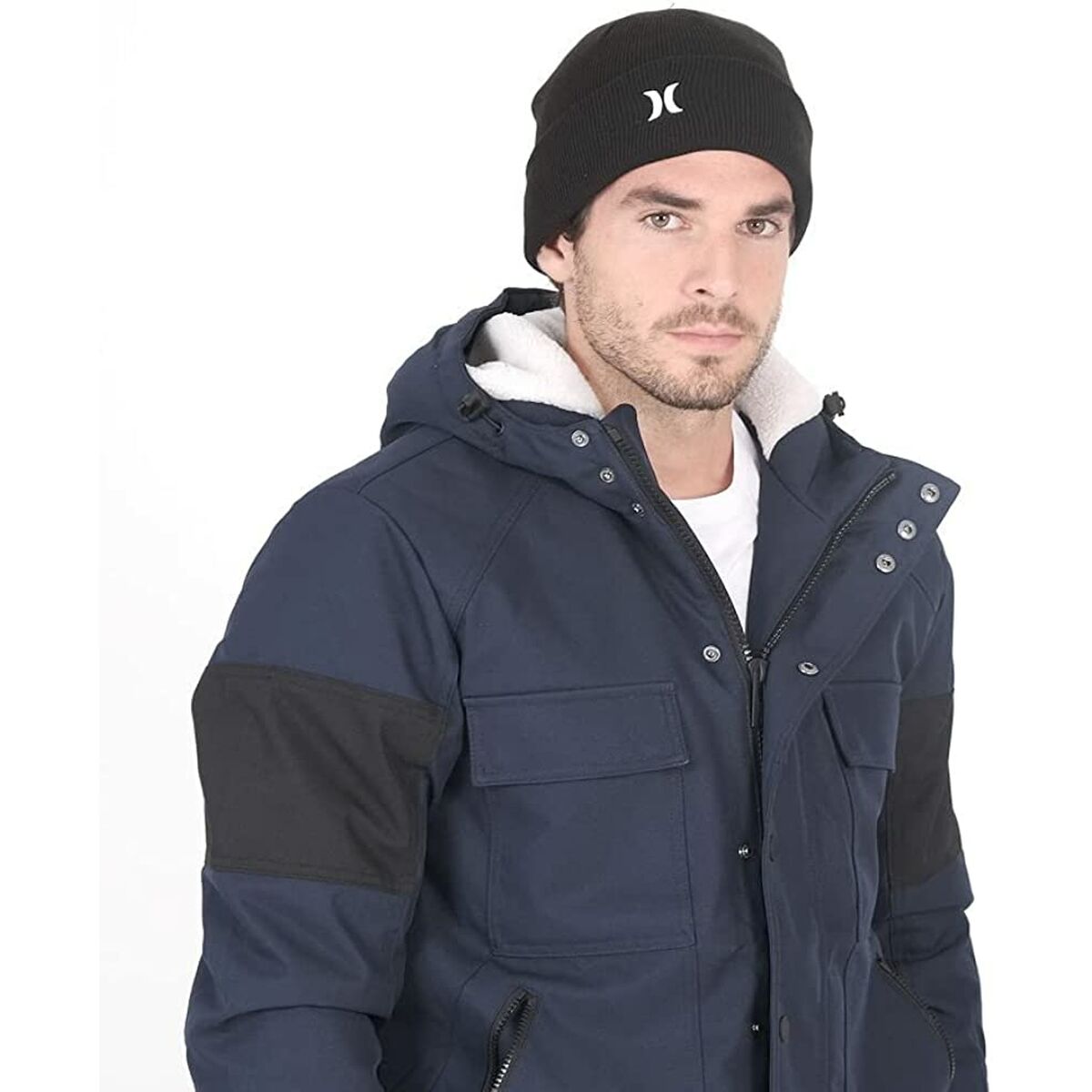 V8H6B01F279CFB61BCE9FF2A3474064B281R7094875P2