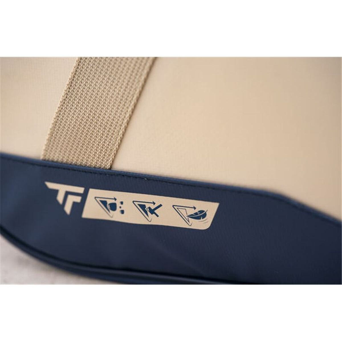 V2HF7EEC36DD92F6BFE3E56E0640B9B4E39R7633675P4