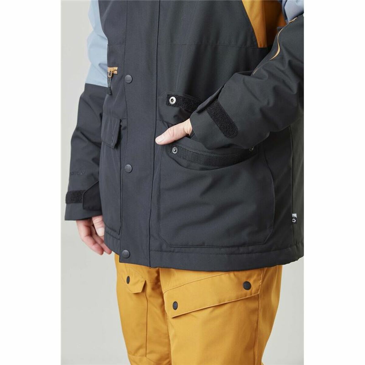 V8H6382EB14F9FDD8C5508942FC899A6818R5456022P5