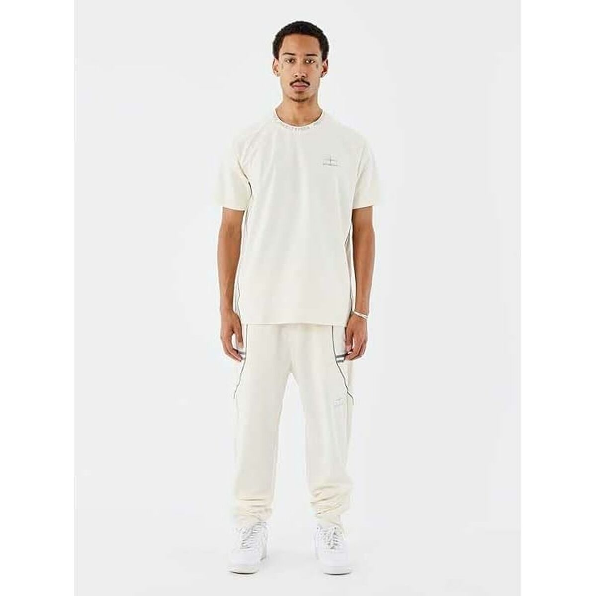 V4H6F0A4774715571B6FCCCF03B6FDD8D6AR7068956P6