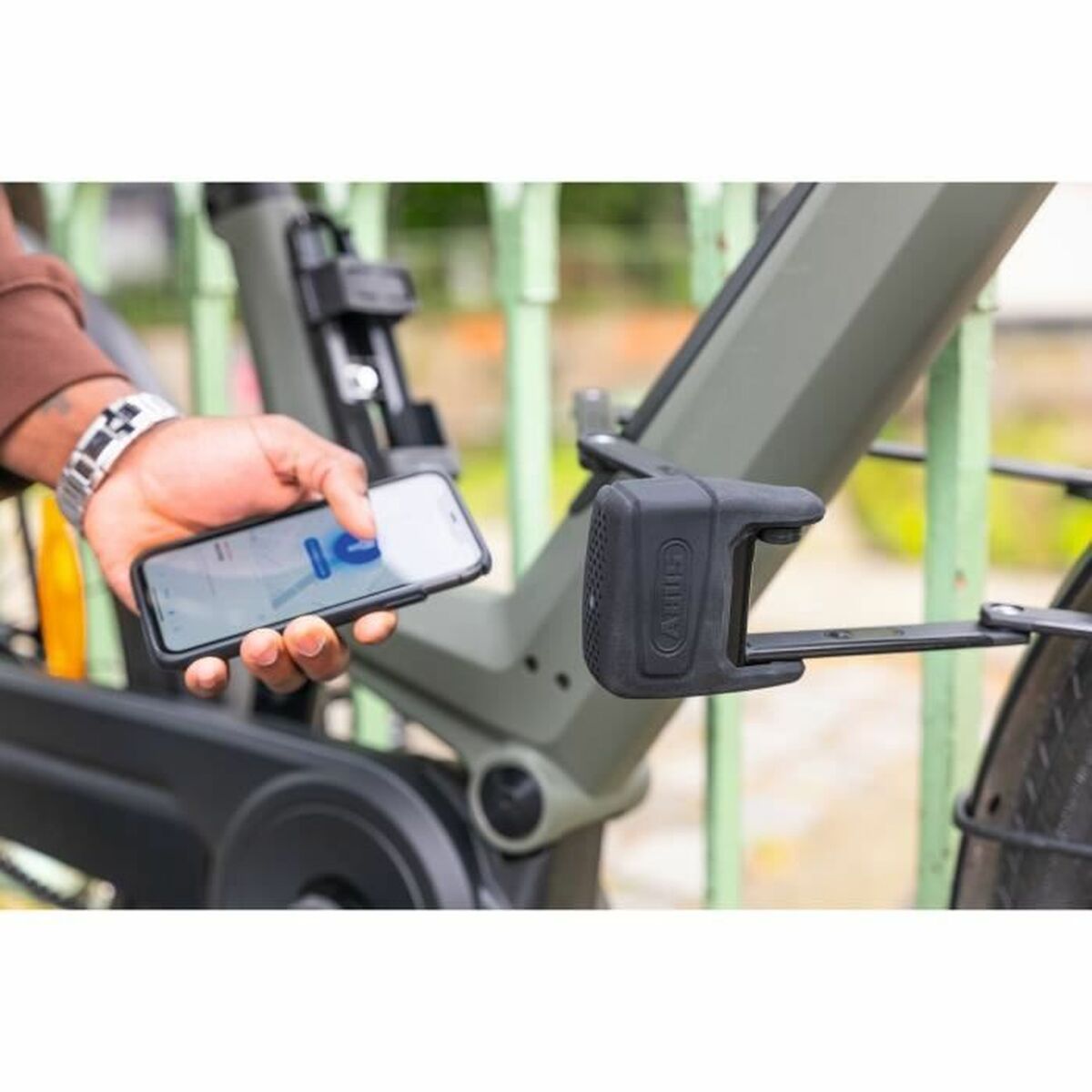 V4H76F31AAD810A5B76F3720A548AB286F0R7142965P4