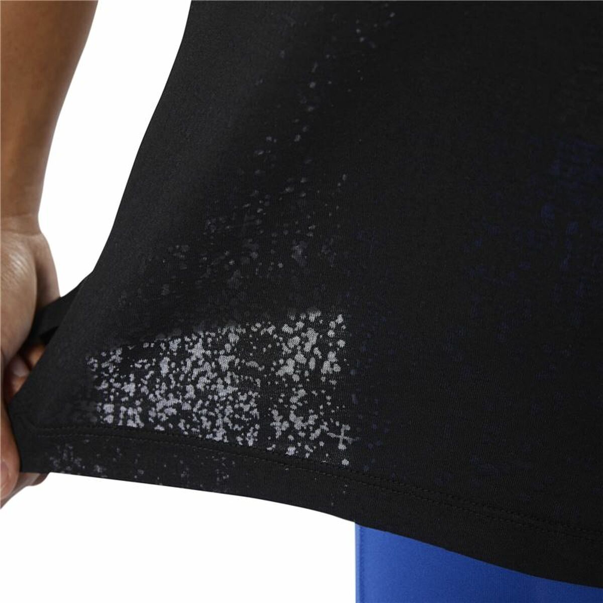 V6H1B568DA86A50F2C21159D01BCEFB78A4R4487820P7