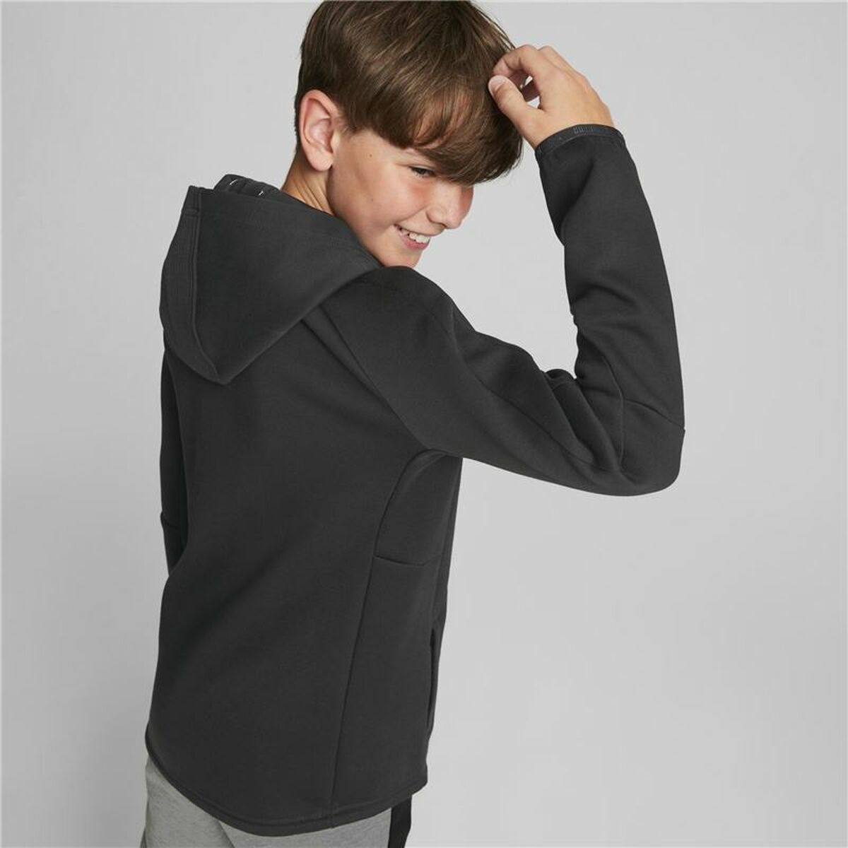 V6H9B85775A45B84B184AB56F8D5077DD4CR2564746P4