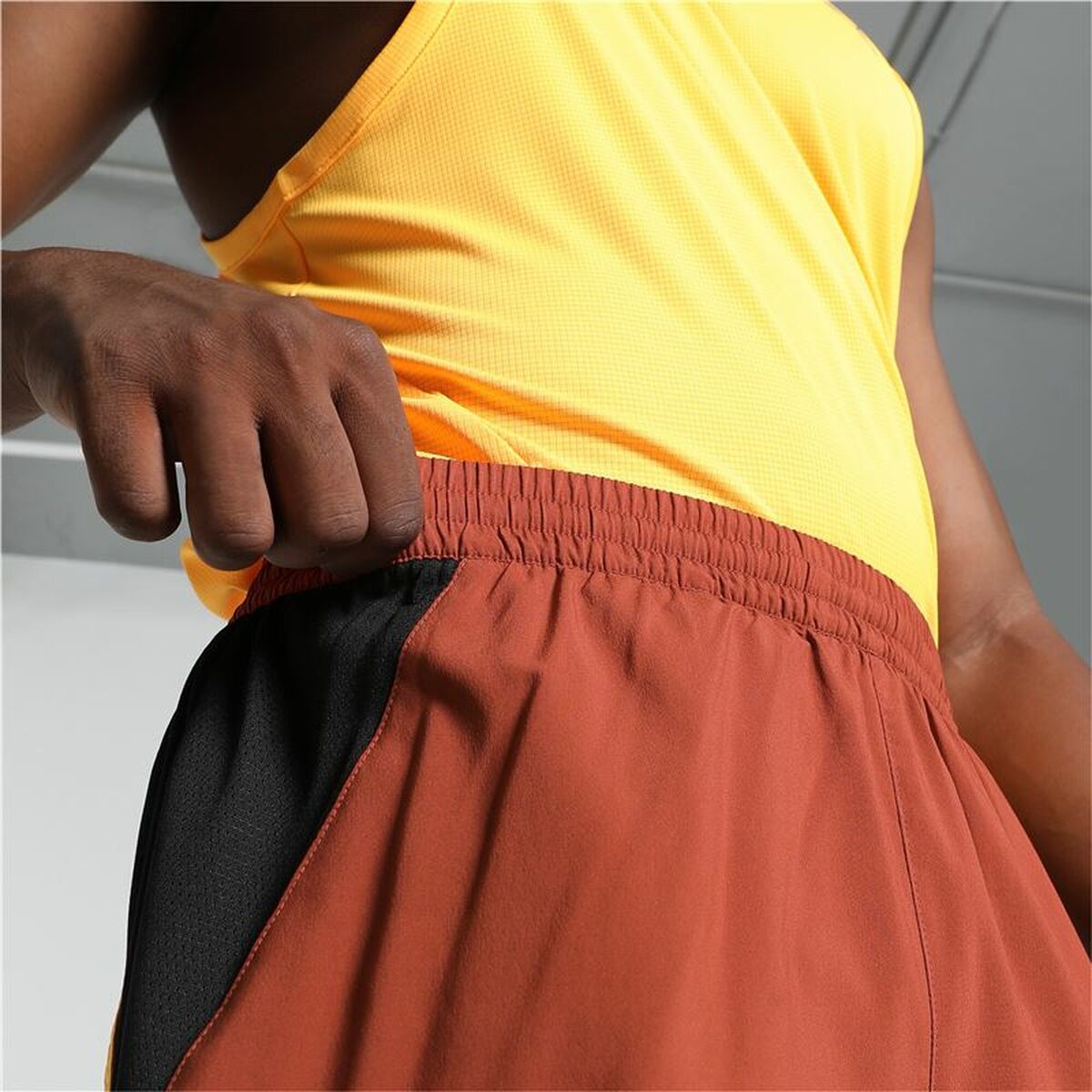 V5HDA84B642F5D75CE8893916A1FB91B960R5522984P3