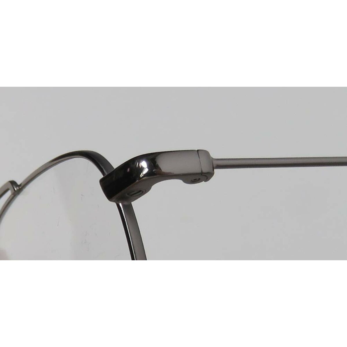 V3H2D5E75E5714603536FEF6E2186452A6AR6187223P9