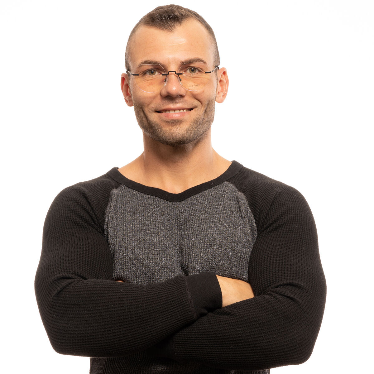 V3H1BF10B0216D4A42E905DC20908BD196AR5502014P4