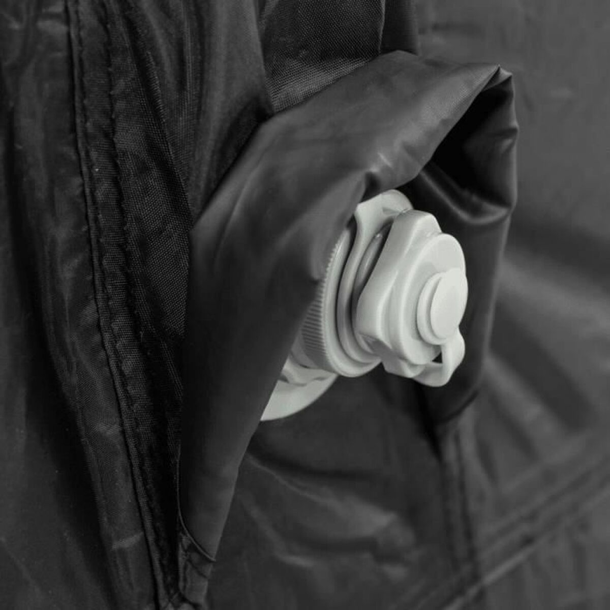 V5HF037F0952FD7A7DA7477F3E50FB66479R5935326P6