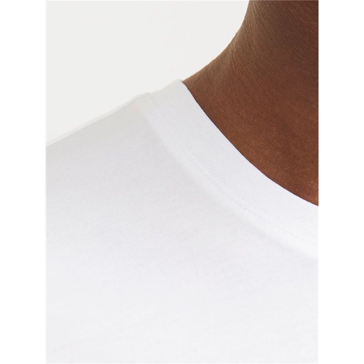 V2H11CE2347C0F1E3D03C9D08232A92F174R7686114P4