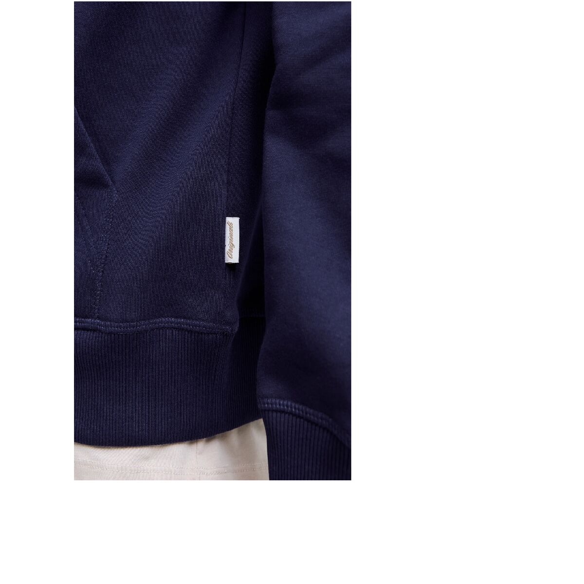 V4H6038DEAD08BBBF900D0C8EF87E747D51R7069156P6