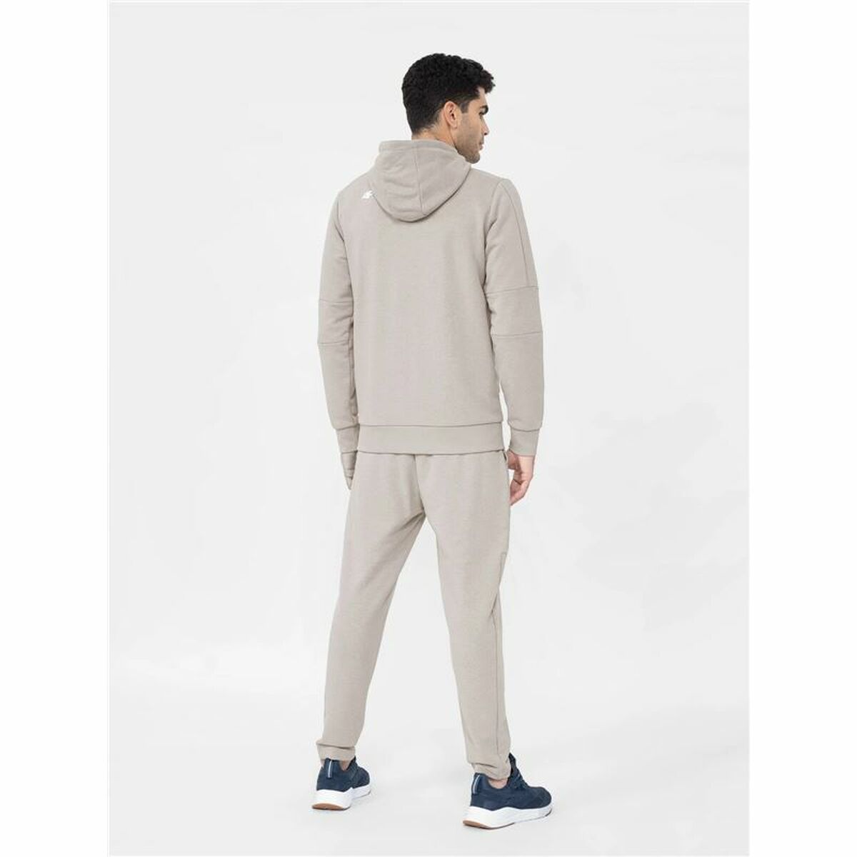 V8HD0E55701FF17E638FAB09F8C1EF6E276R4480450P2