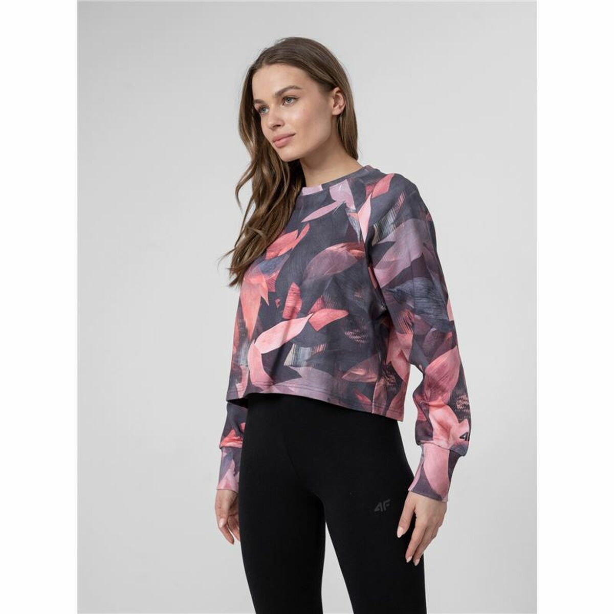 V8HE38A56430C9BD0B2492FA911481E74FDR4480529P3