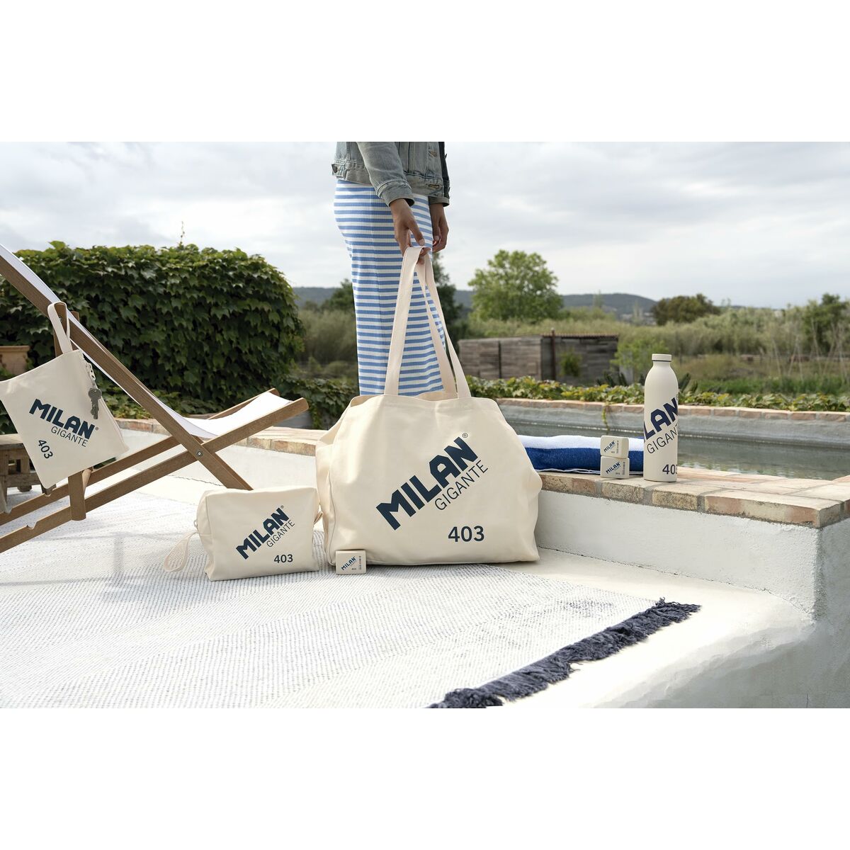 V8HCDB6580C8947AA45D01B778DD3DE245BR6620390P6