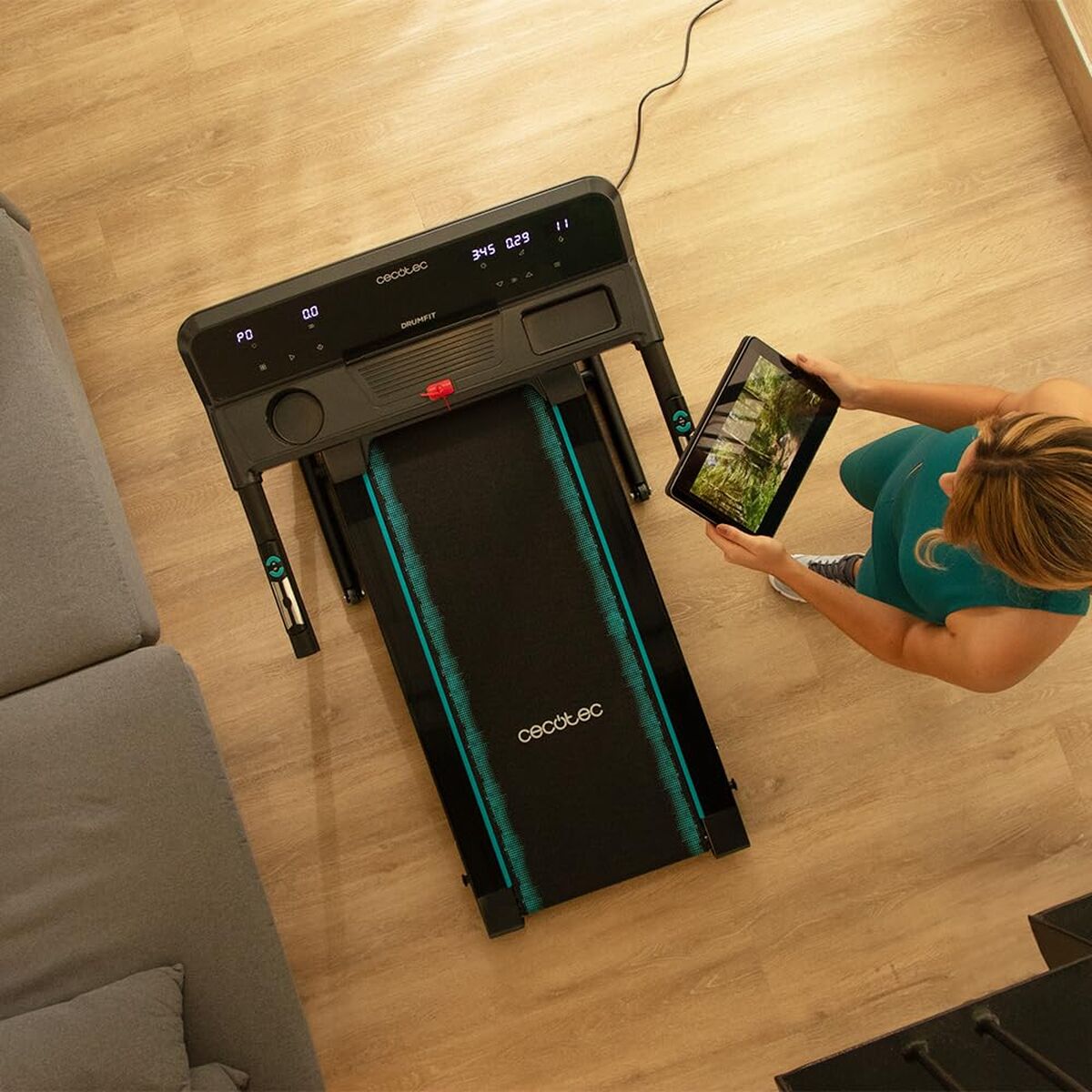 V2HE42C8244C48BB08A9201C251AD488F03R7709036P7