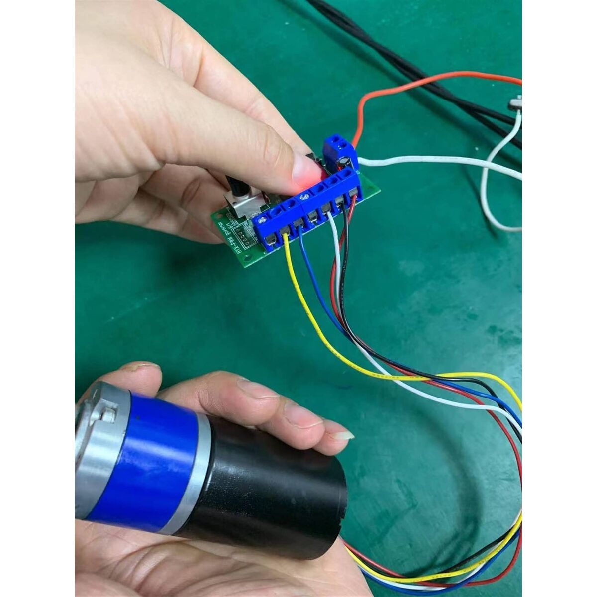 V2HD5EF4E09FCFE7F87F535D1524A886D17R7510990P10