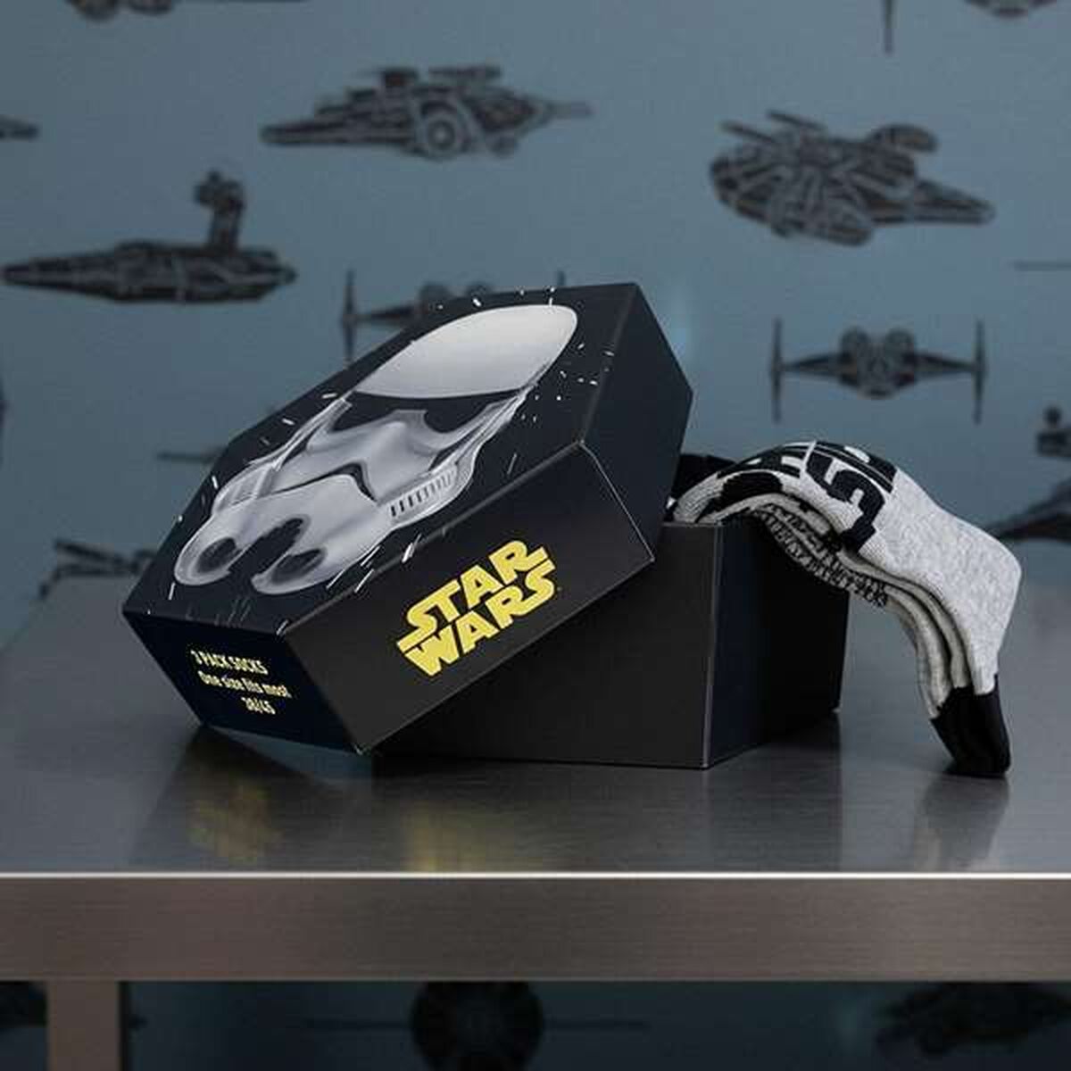 V2HE05669086CF8E84ADCF2FE814F5DA6CFR7733273P6