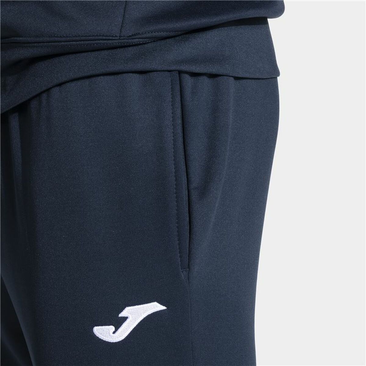 V7H2EDF6232318C453859276D8624AD4BE5R7247075P5