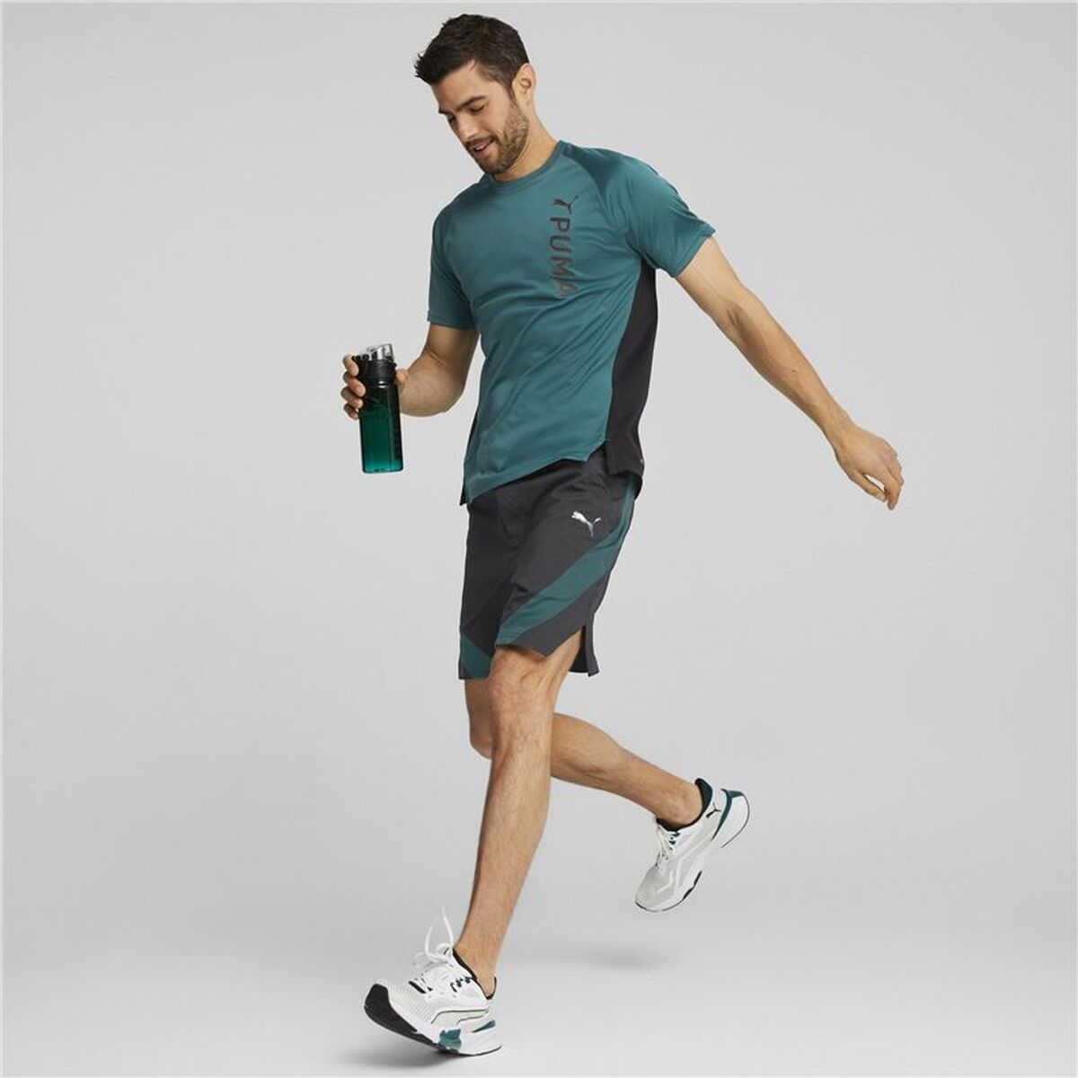 V2H0CDB8AC60C709CC28ECF44CA4E446EDCR7686400P4