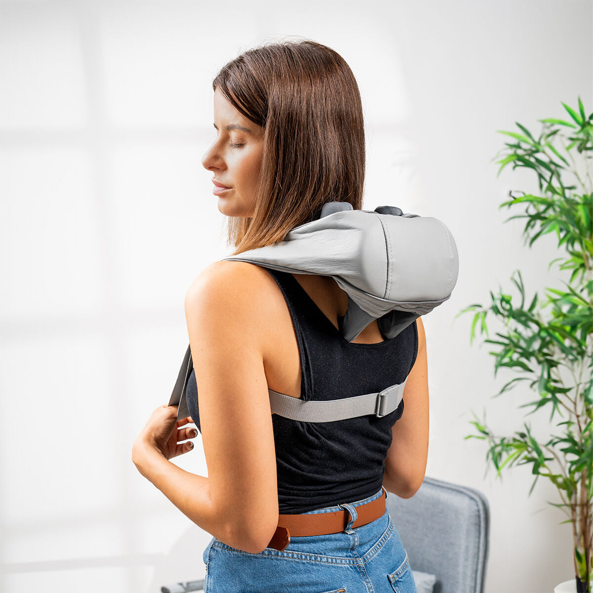 V6H5962614696392FAB8F887736C2F4C616R5280176P1